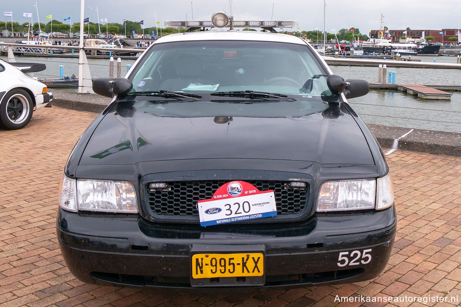 Ford Crown Victoria uit 1999